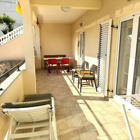Kampor Apartments Trlika מראה חיצוני תמונה