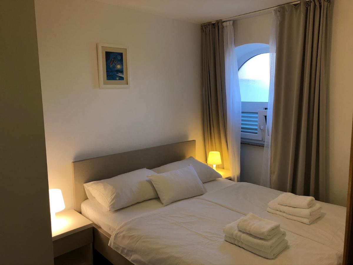 Kampor Apartments Trlika מראה חיצוני תמונה