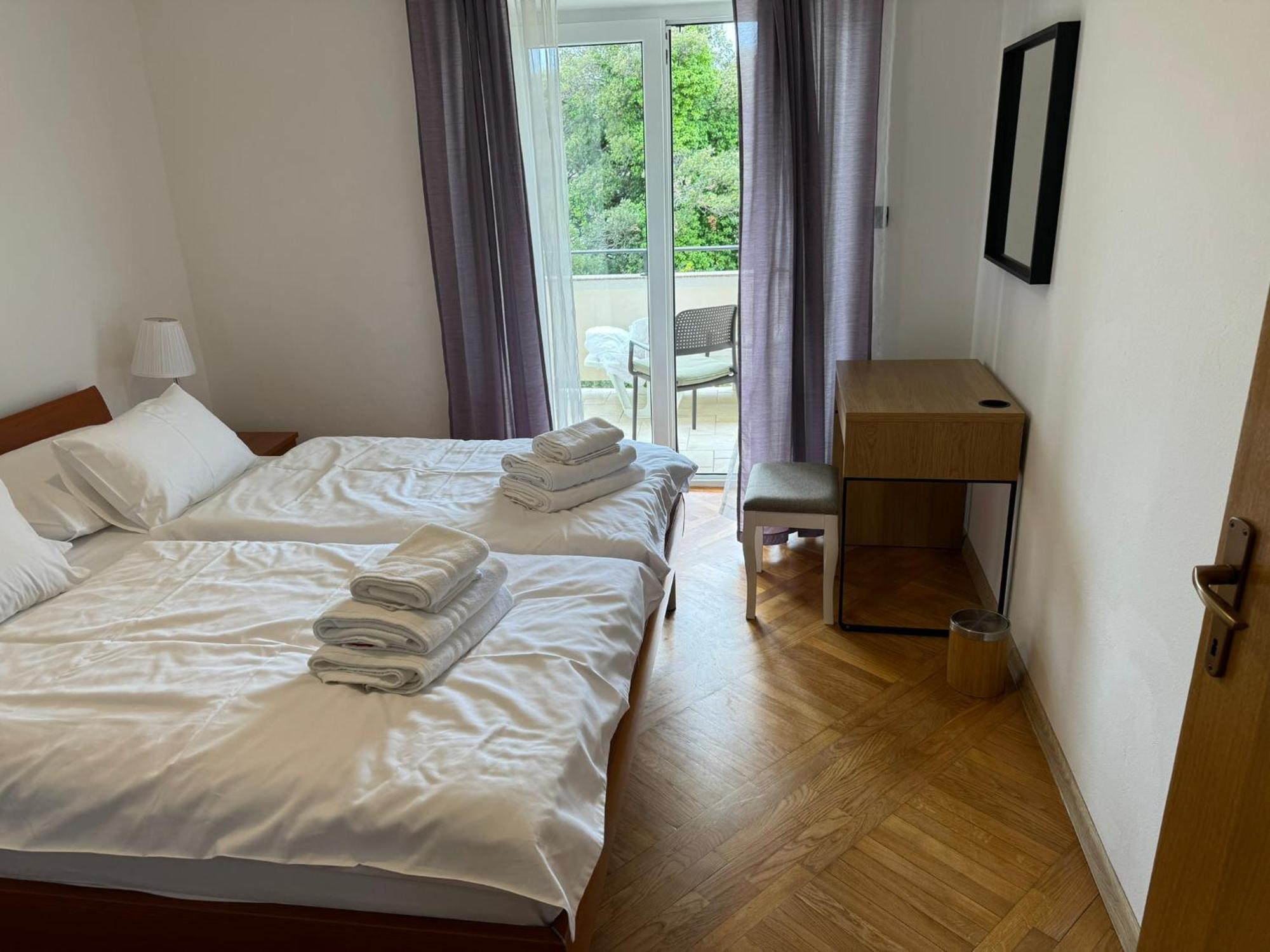 Kampor Apartments Trlika מראה חיצוני תמונה